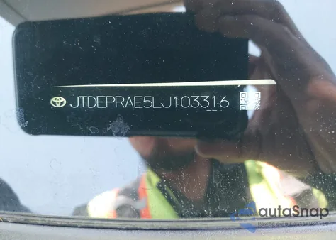 2020 Toyota Corolla Le z USA, uszkodzony, nr VIN JTDEPRAE5LJ103316